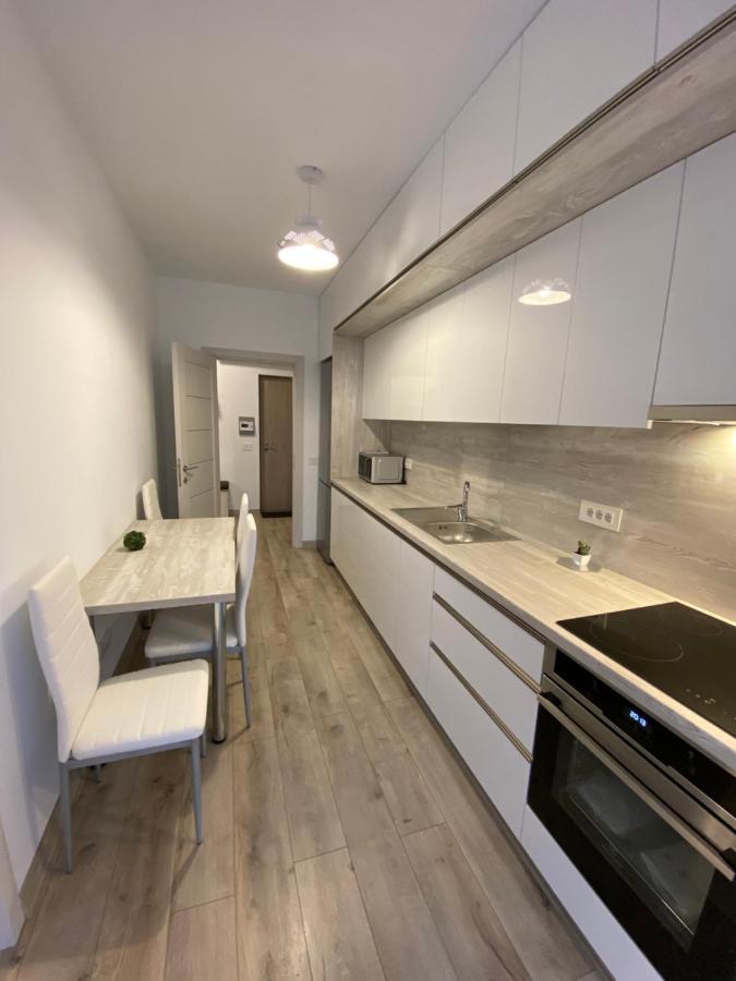 Rose Luxury Apartment Oradea - Felix Bagian luar foto